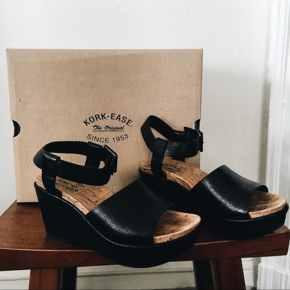 Kork-Ease Shoes - Kork Ease black leather platform sandals